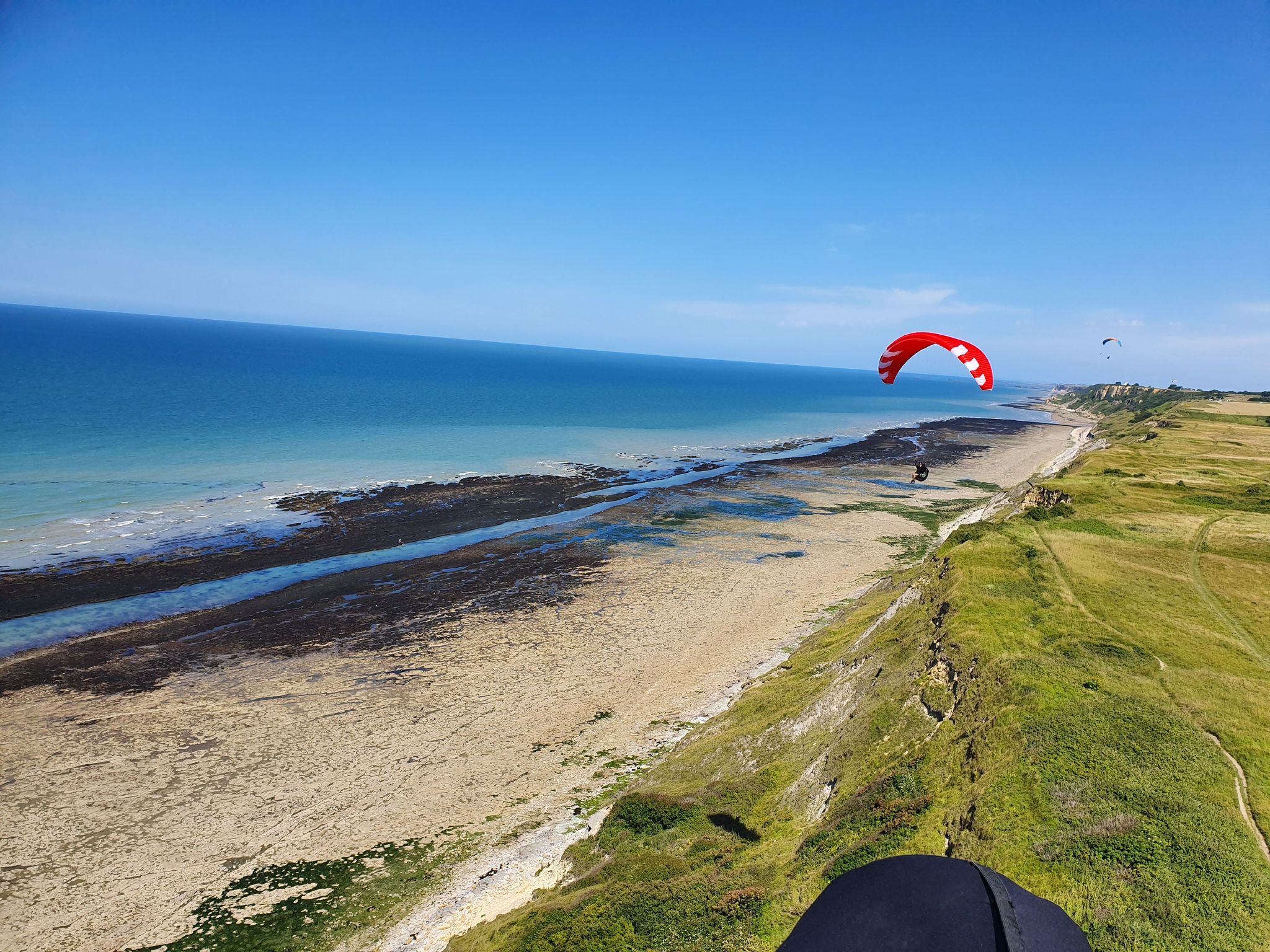 stage de perfectionnement au parapente en normandie avec l'école de Clécy Parapente Mania